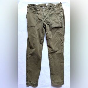 Gap skinny utility olive green pants size 10 R Skinny ankle Army jacket green